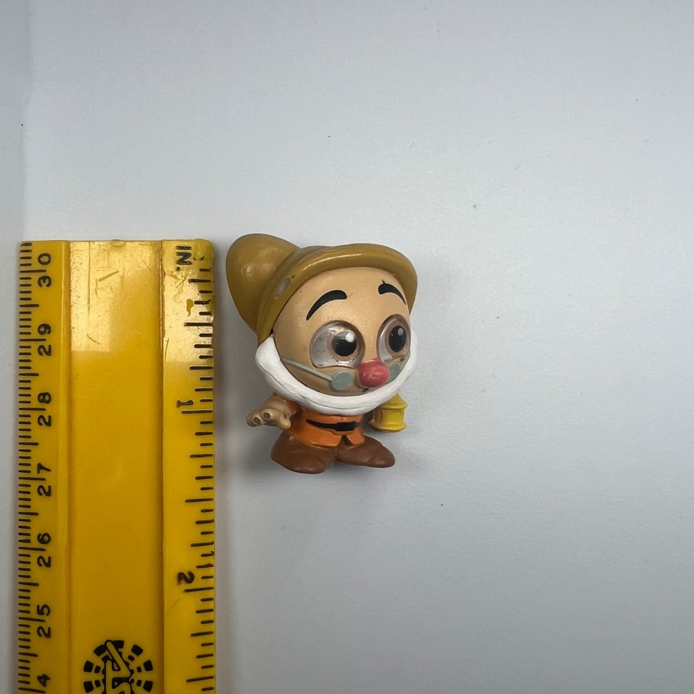 Disney Doorables Doc Dwarf Figure Lantern Happy Haunts Collectible Toy Animation